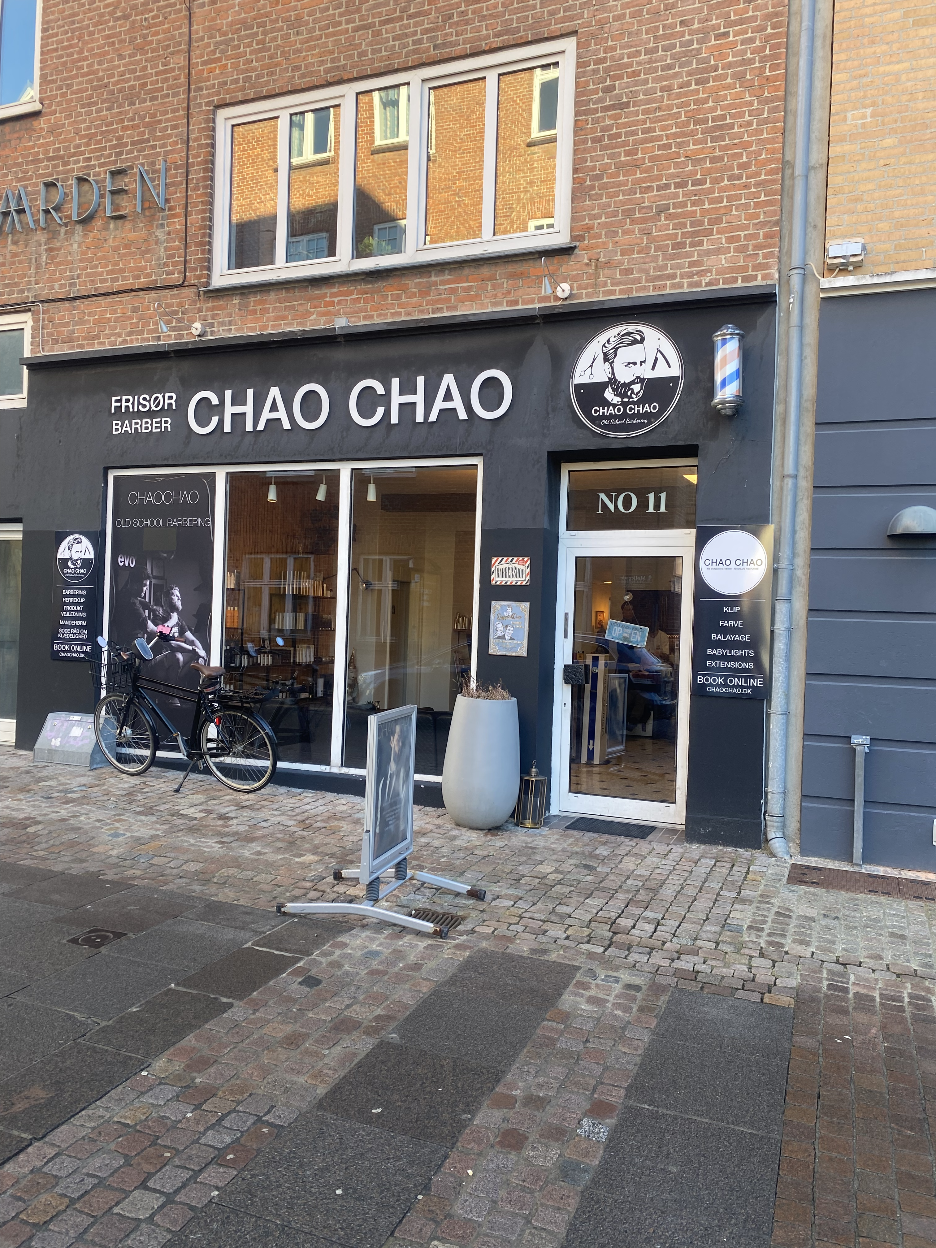 Chao Chao Frisør og Barber Shop