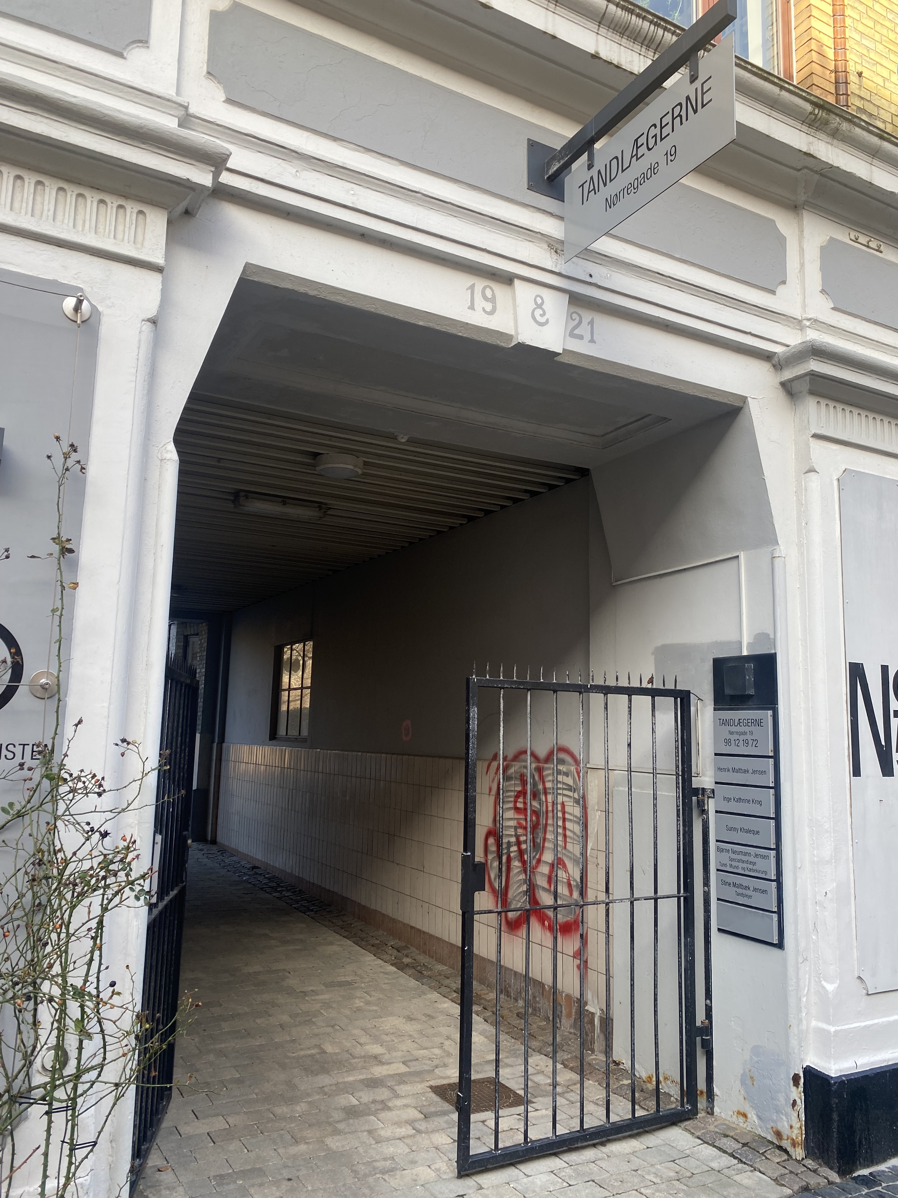 Tandlægerne Nørregade 19