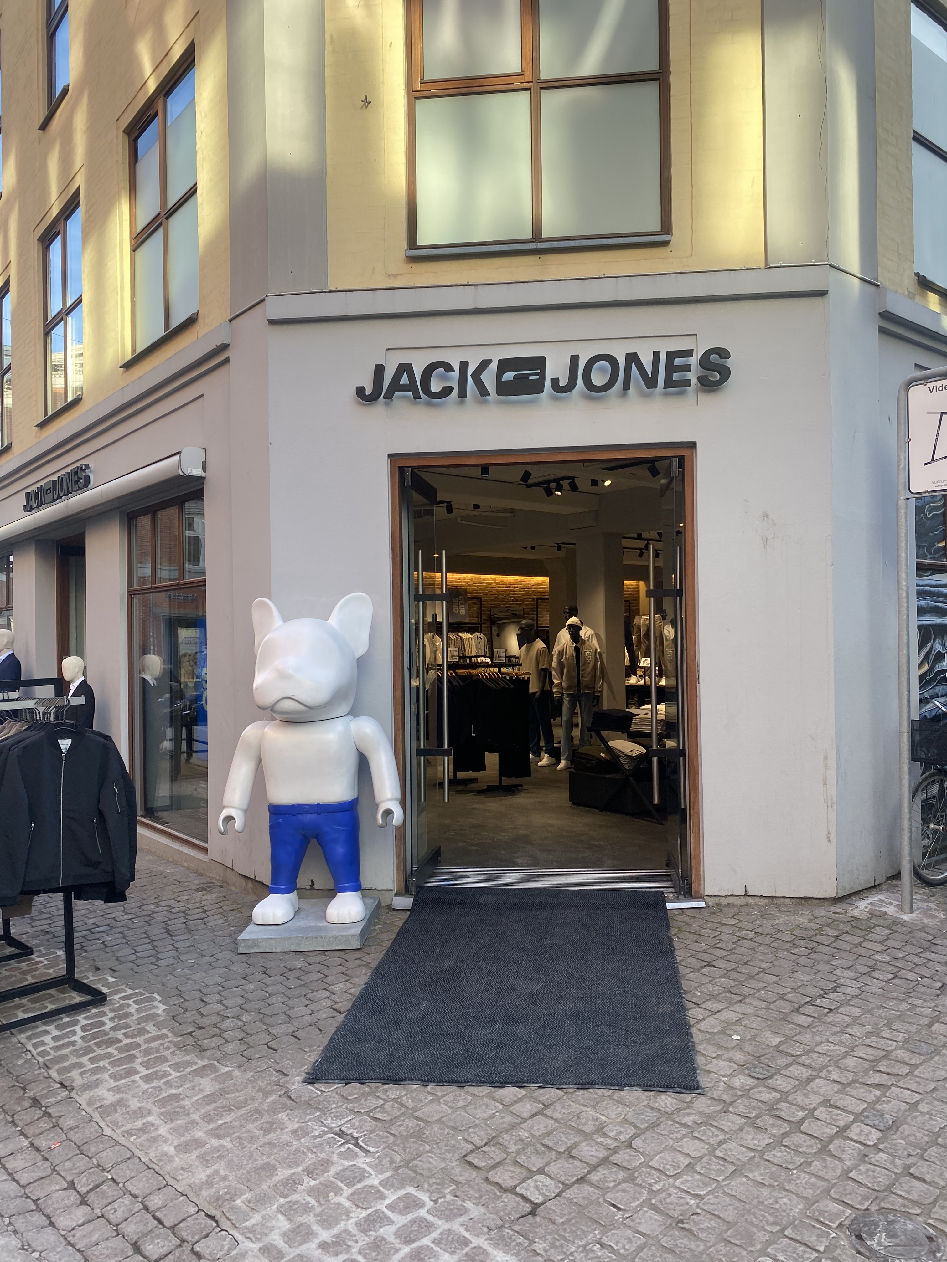Jack & Jones
