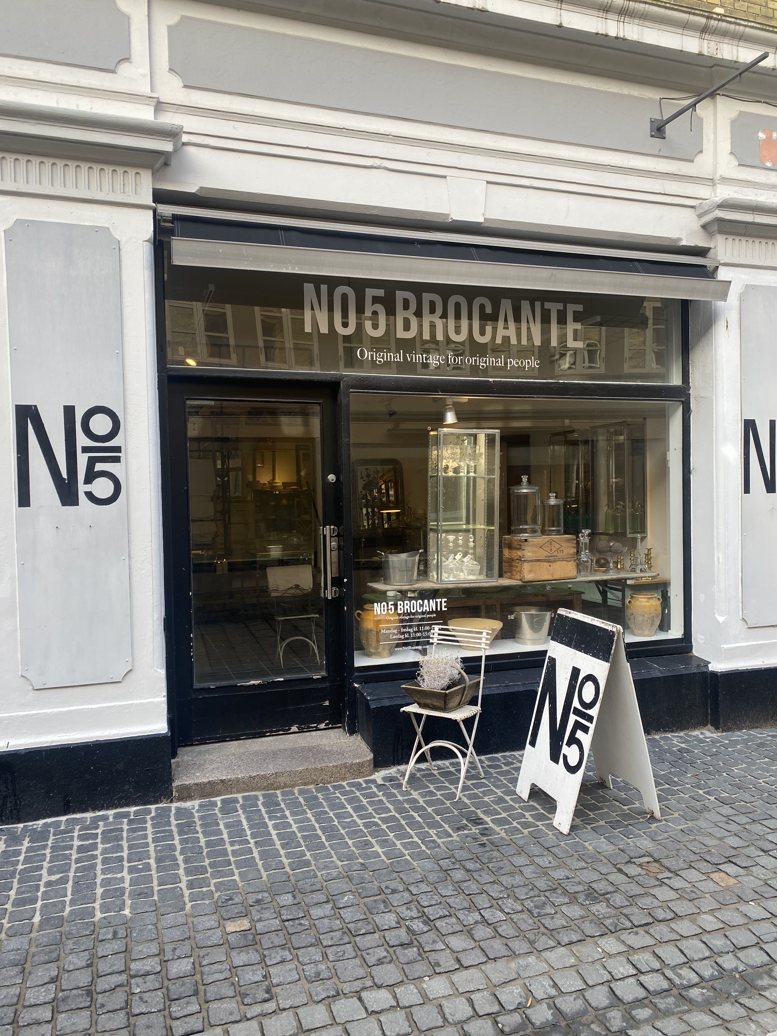 No 5 Brocante