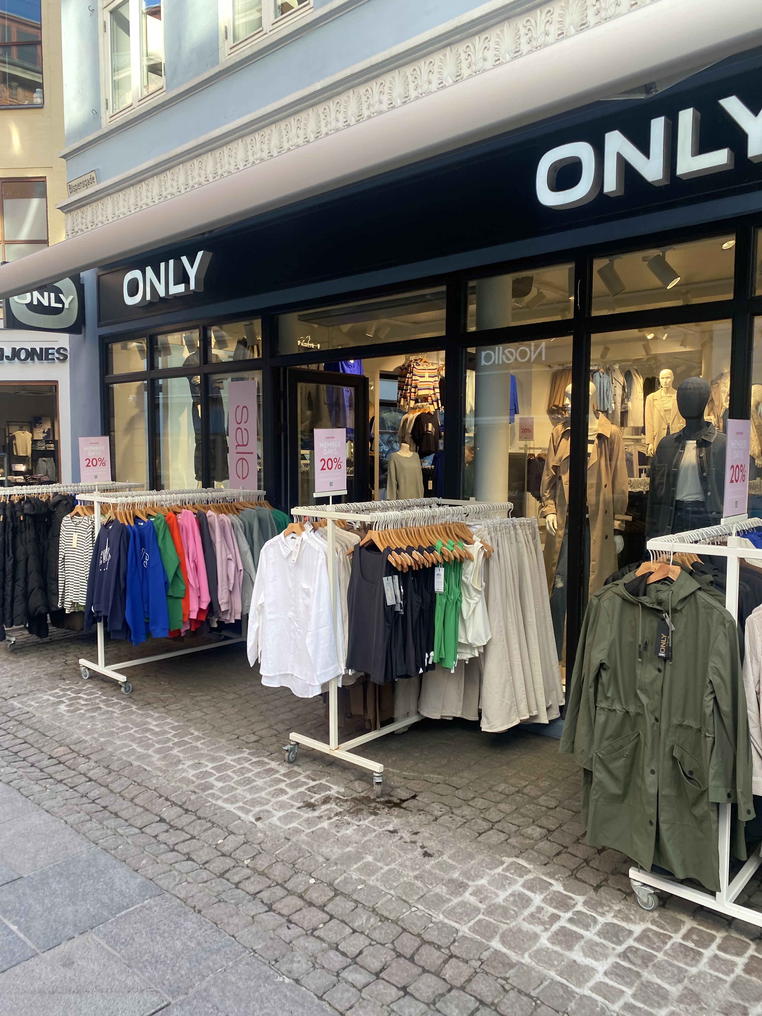 ONLY Bispensgade
