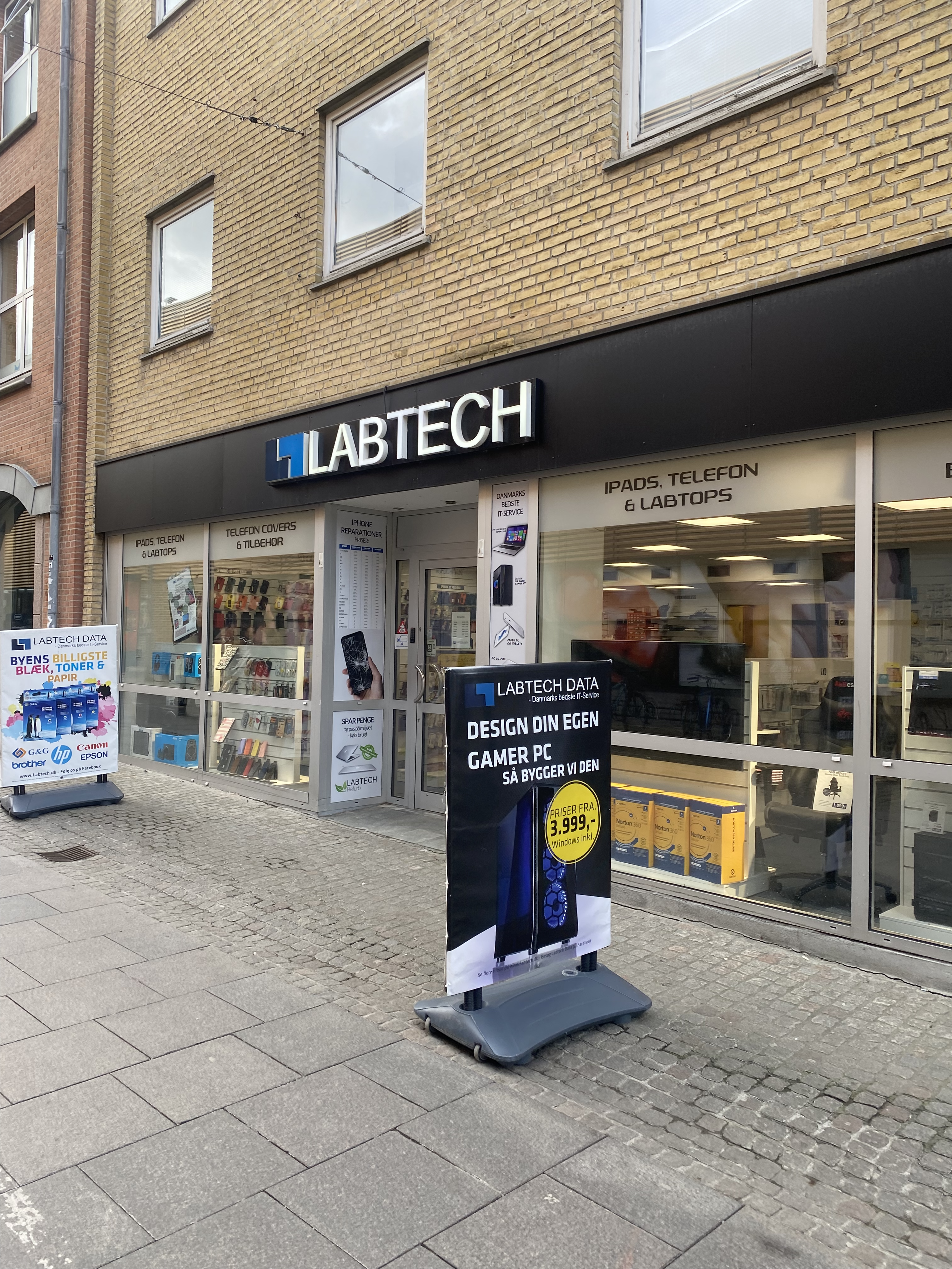 Labtech