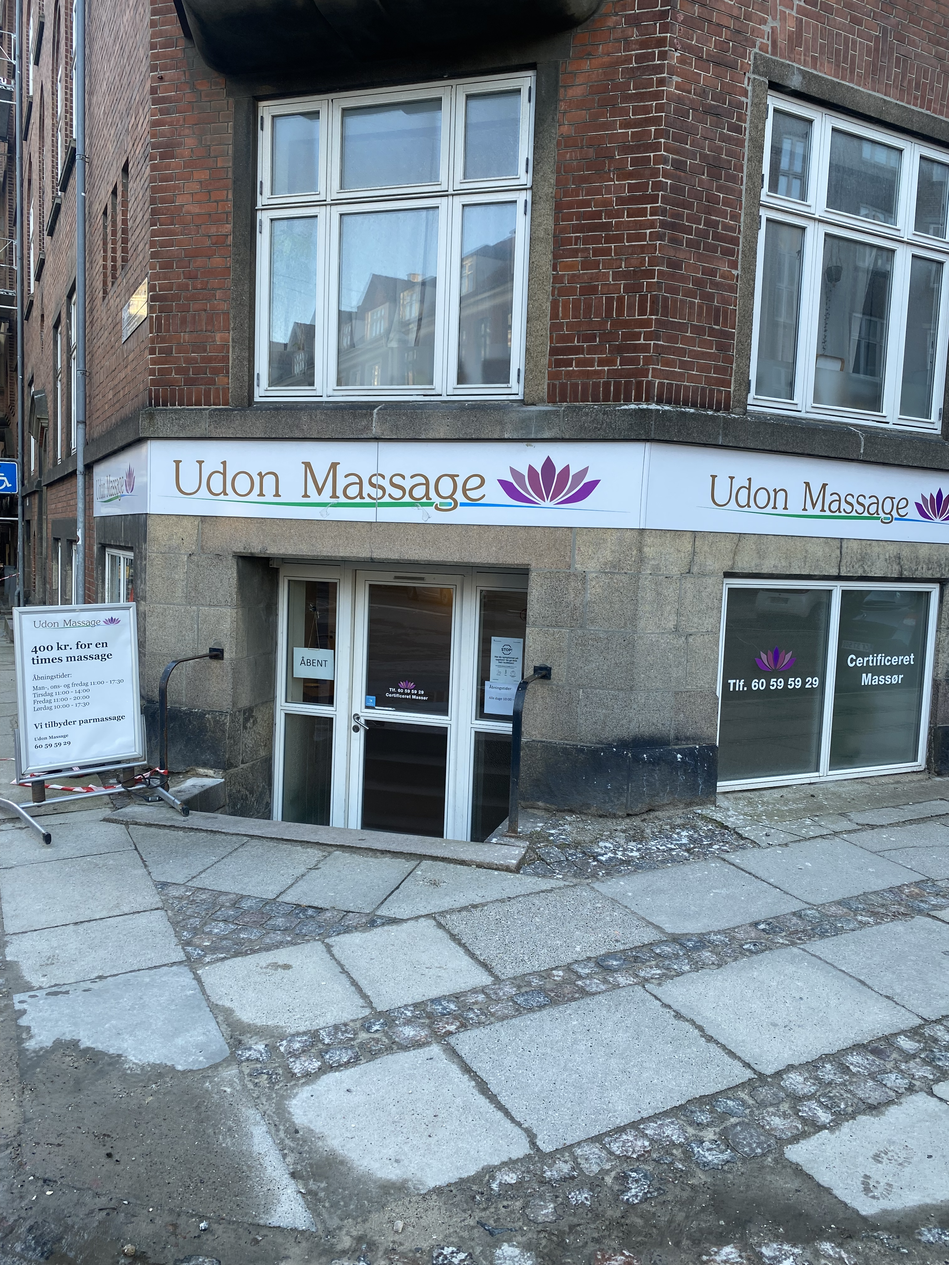 Udon Massage