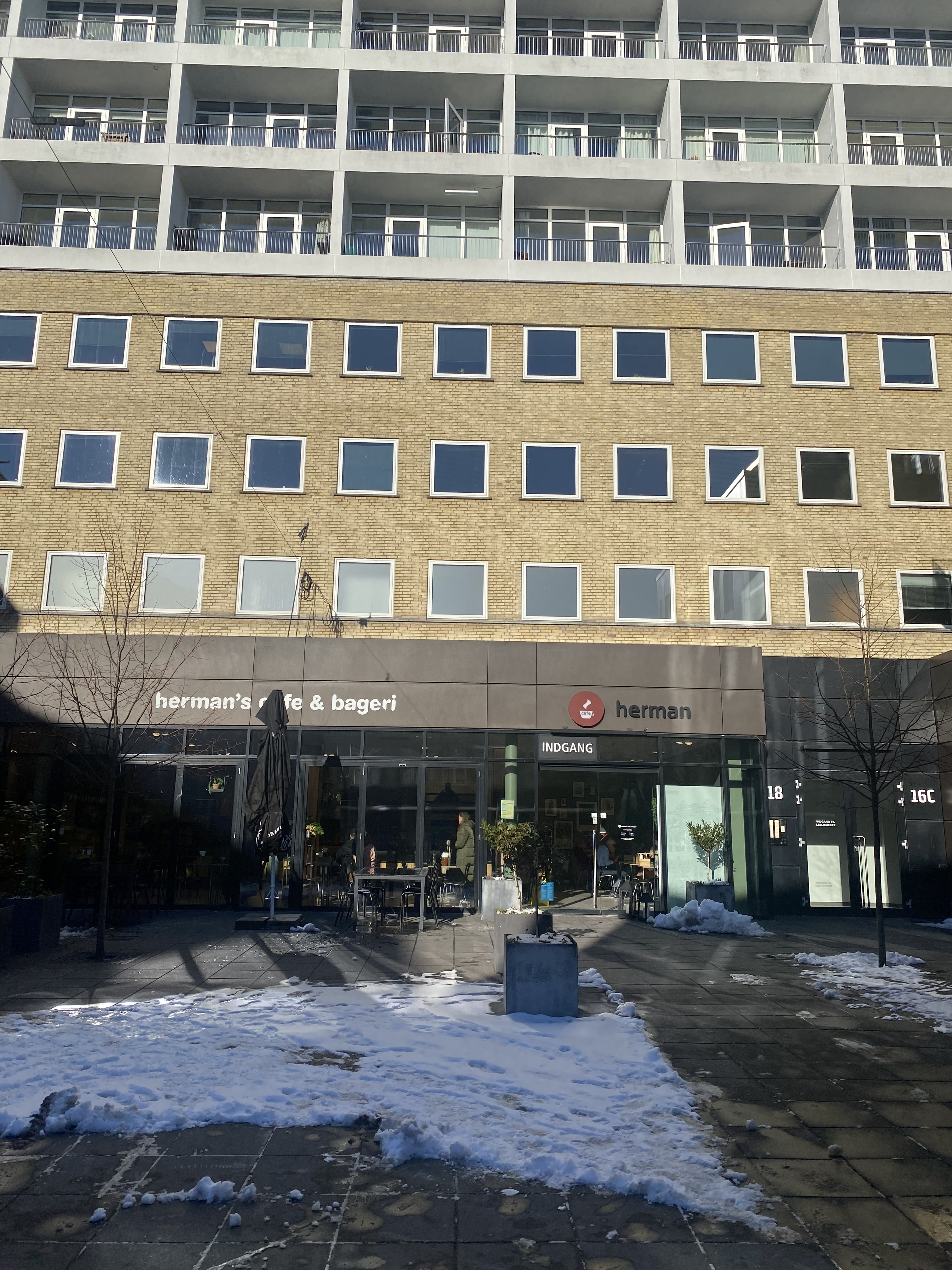 Hermans Café og Bageri