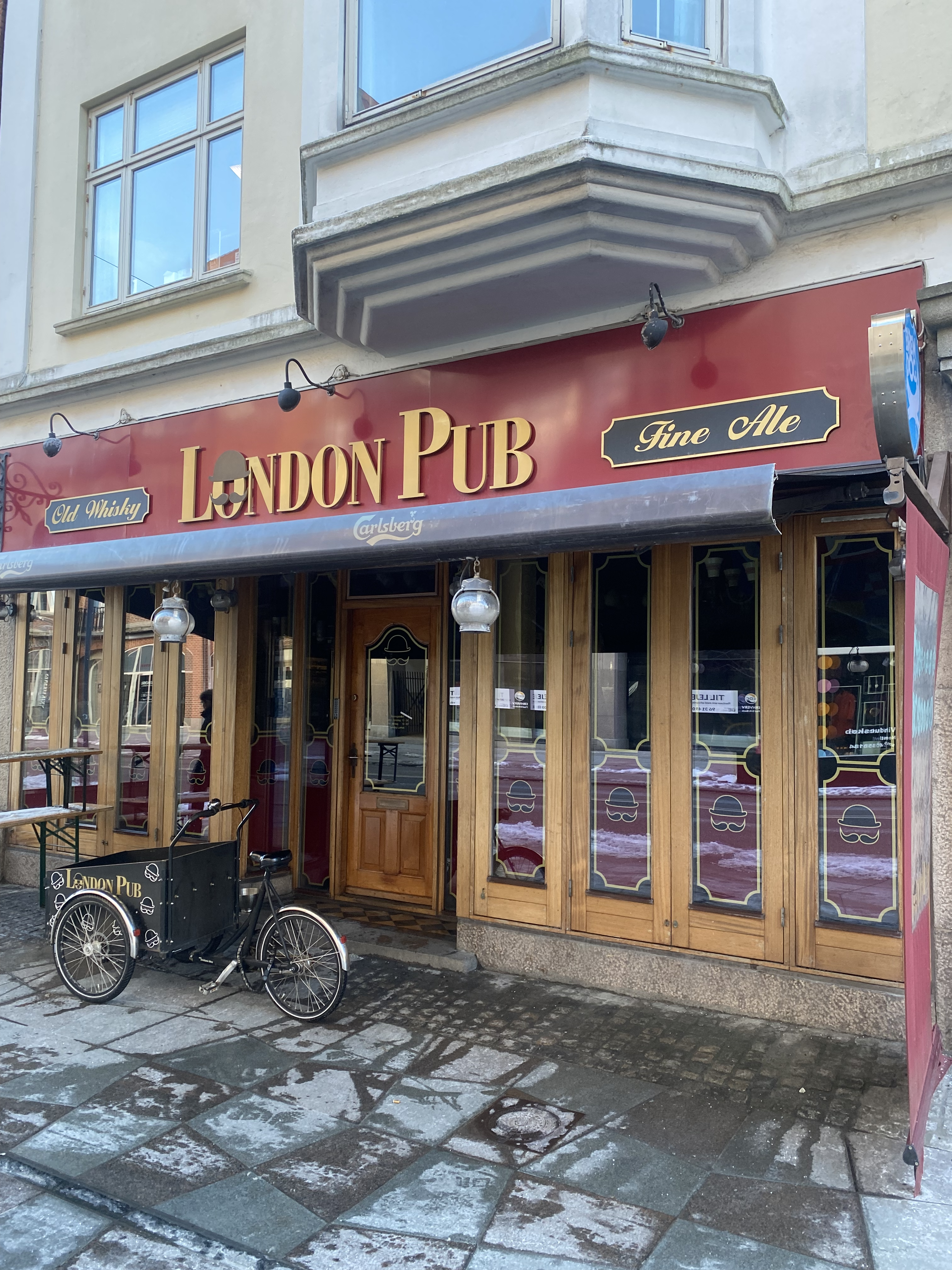 London Pub