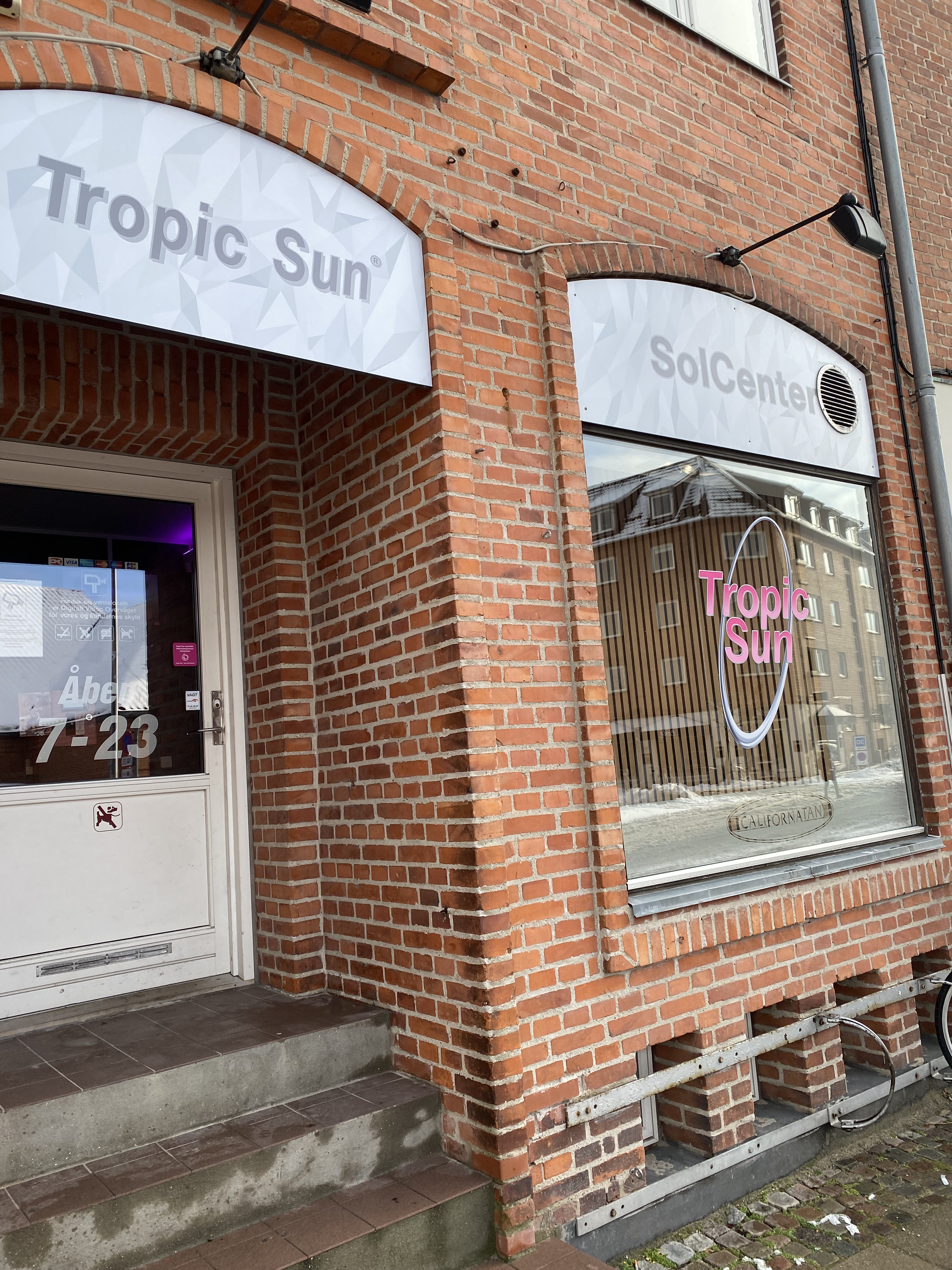 Tropic Sun Øgaden