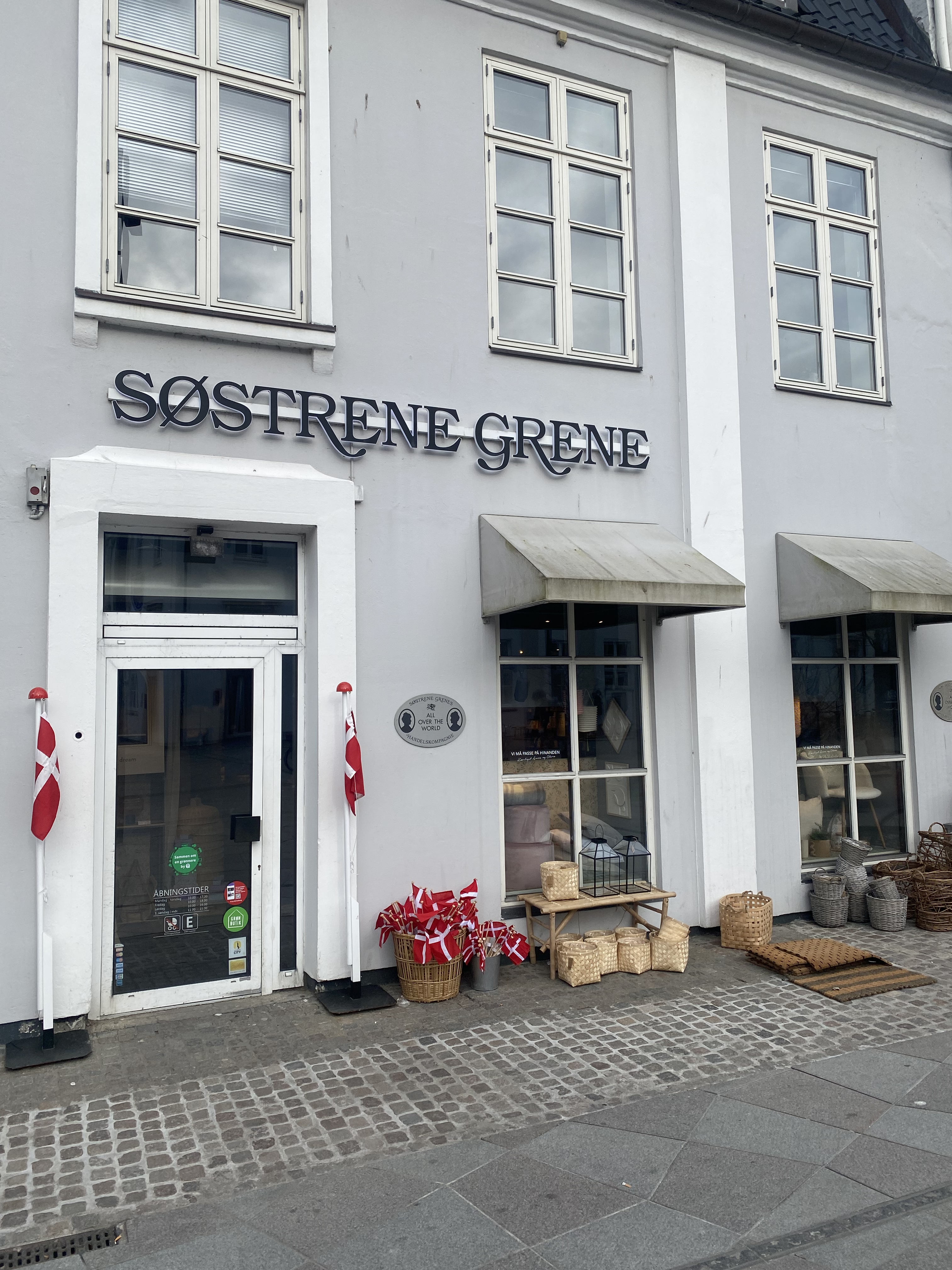Søstrene Grene